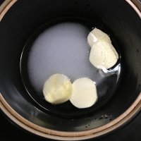 奶香椰蓉老婆饼的做法步骤2