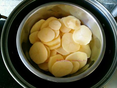 椰香拉丝土豆球的做法