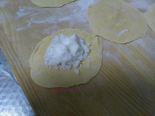 南瓜发面糖饼的做法