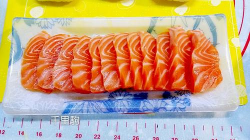 三文鱼寿司的做法