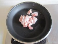草菇肉片的做法步骤1
