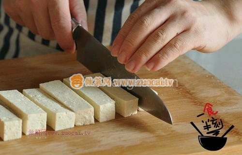 脆皮豆腐的做法