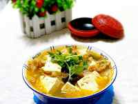 辣白菜炖豆腐汤的做法步骤9