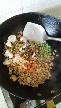 麦豆干豆角焖鸡肉的做法步骤8