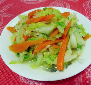 胡萝卜炒大白菜的家常做法