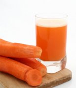 【胡萝卜汁的功效与作用】胡萝卜汁的营养价值_胡萝卜汁的家常做法