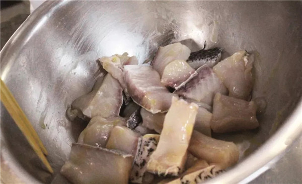 【做菜网】蒜香炆鱼肉