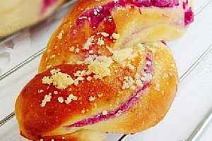 紫薯香酥面包