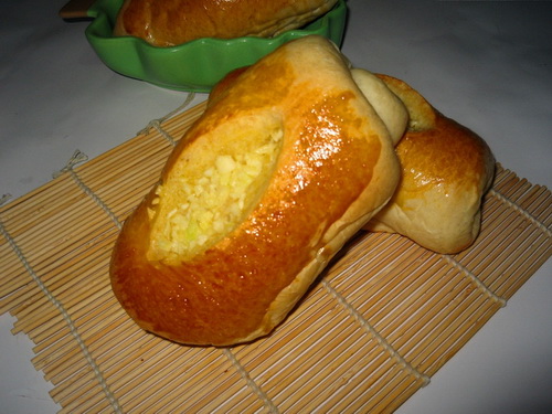 蒜香面包的制作方法