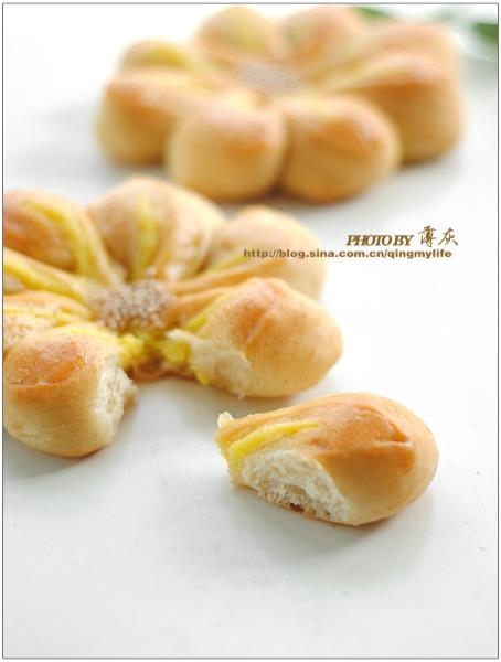 奶黄花形面包2
