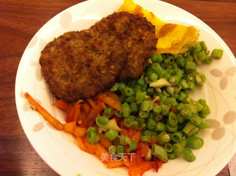 小丸子最爱的牛肉汉堡(牛肉饼)的做法