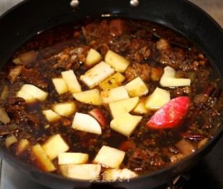 羊蝎子火锅--私家寒冬温暖美食的做法步骤：9